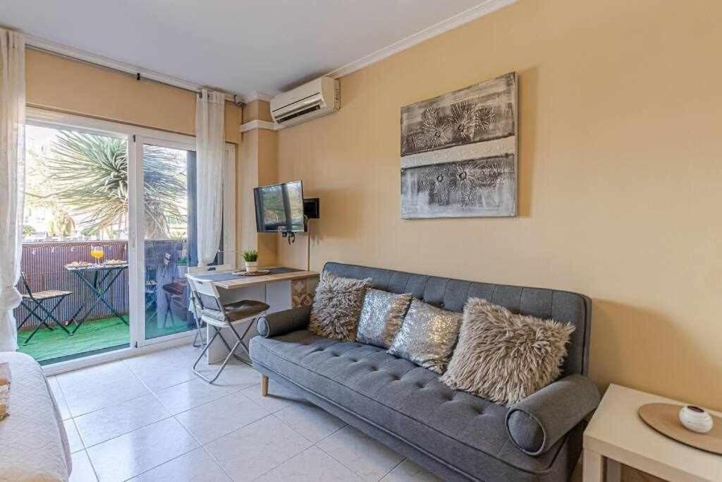 797 Holiday Rentals - Equipado Estudio Cerca Del Parque La Paloma Benalmádena Eksteriør bilde