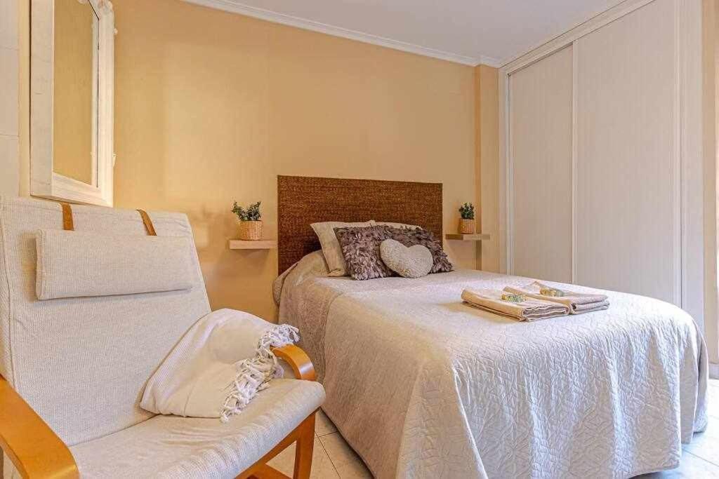 797 Holiday Rentals - Equipado Estudio Cerca Del Parque La Paloma Benalmádena Eksteriør bilde