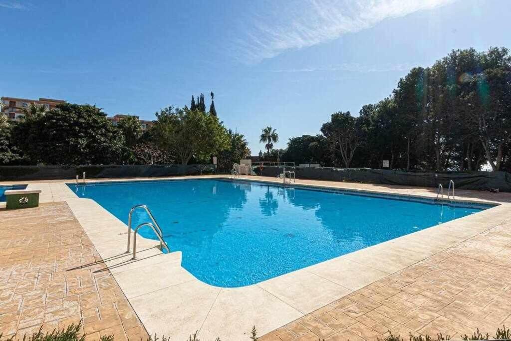 797 Holiday Rentals - Equipado Estudio Cerca Del Parque La Paloma Benalmádena Eksteriør bilde